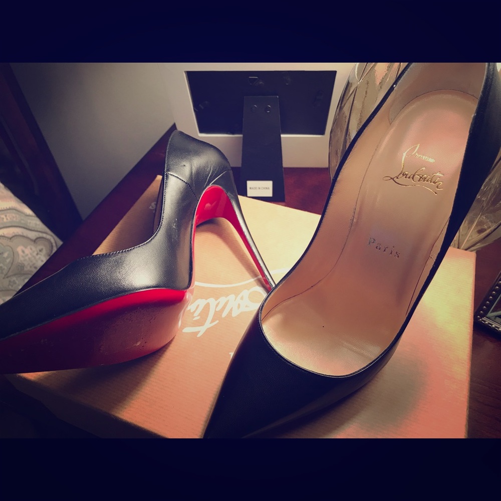 Christian Louboutin So Kate 120